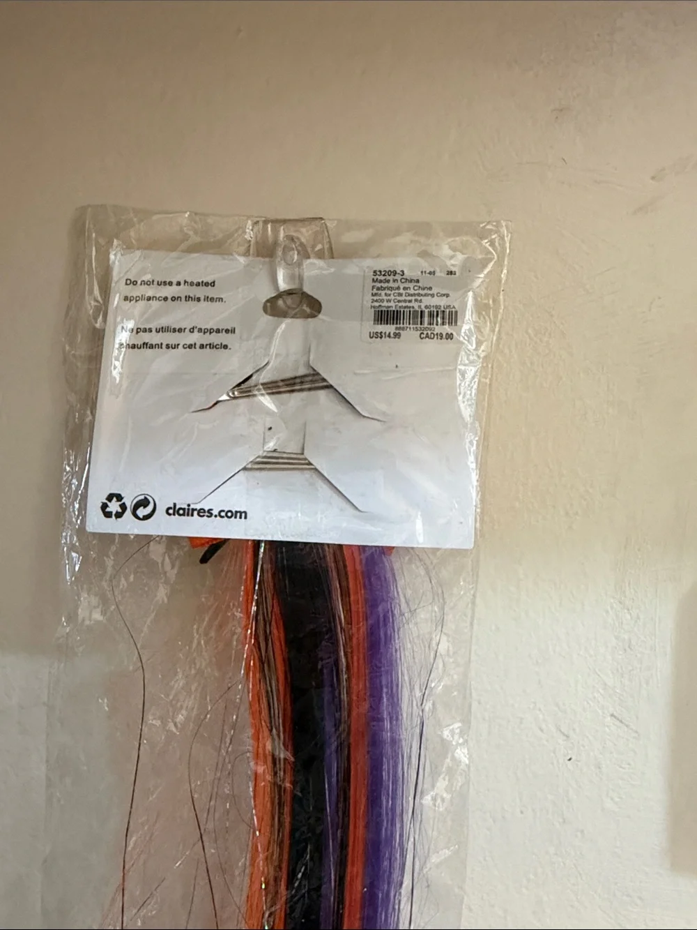 Claire's Halloween Skull Streamer Hair Clip in Purple and Orange